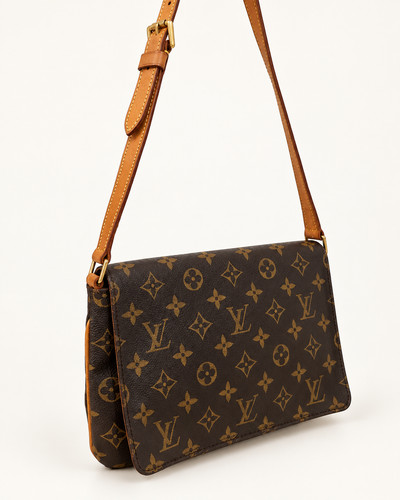 Louis vuitton musette tango - vuitton,